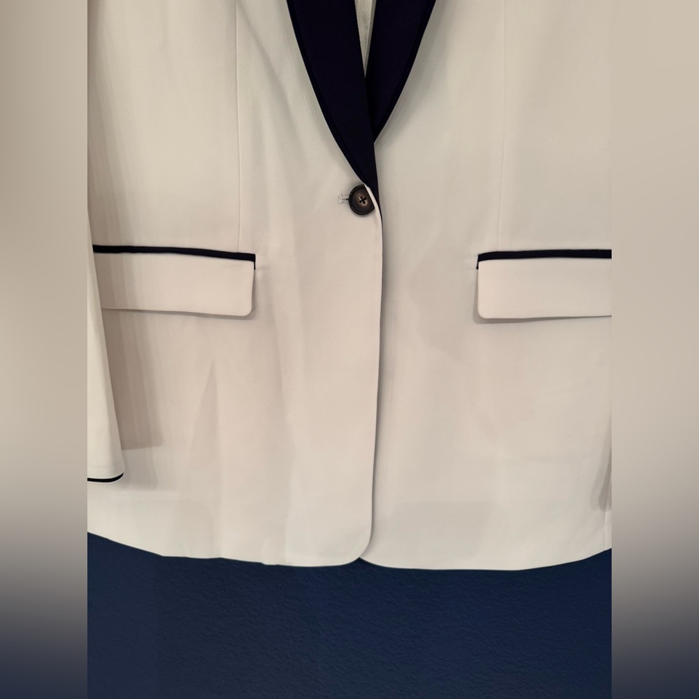 Equipment Quincy Blazer Nature White Eclipse Black Lapel & Trim Women’s Size 6 - Picture 10 of 16
